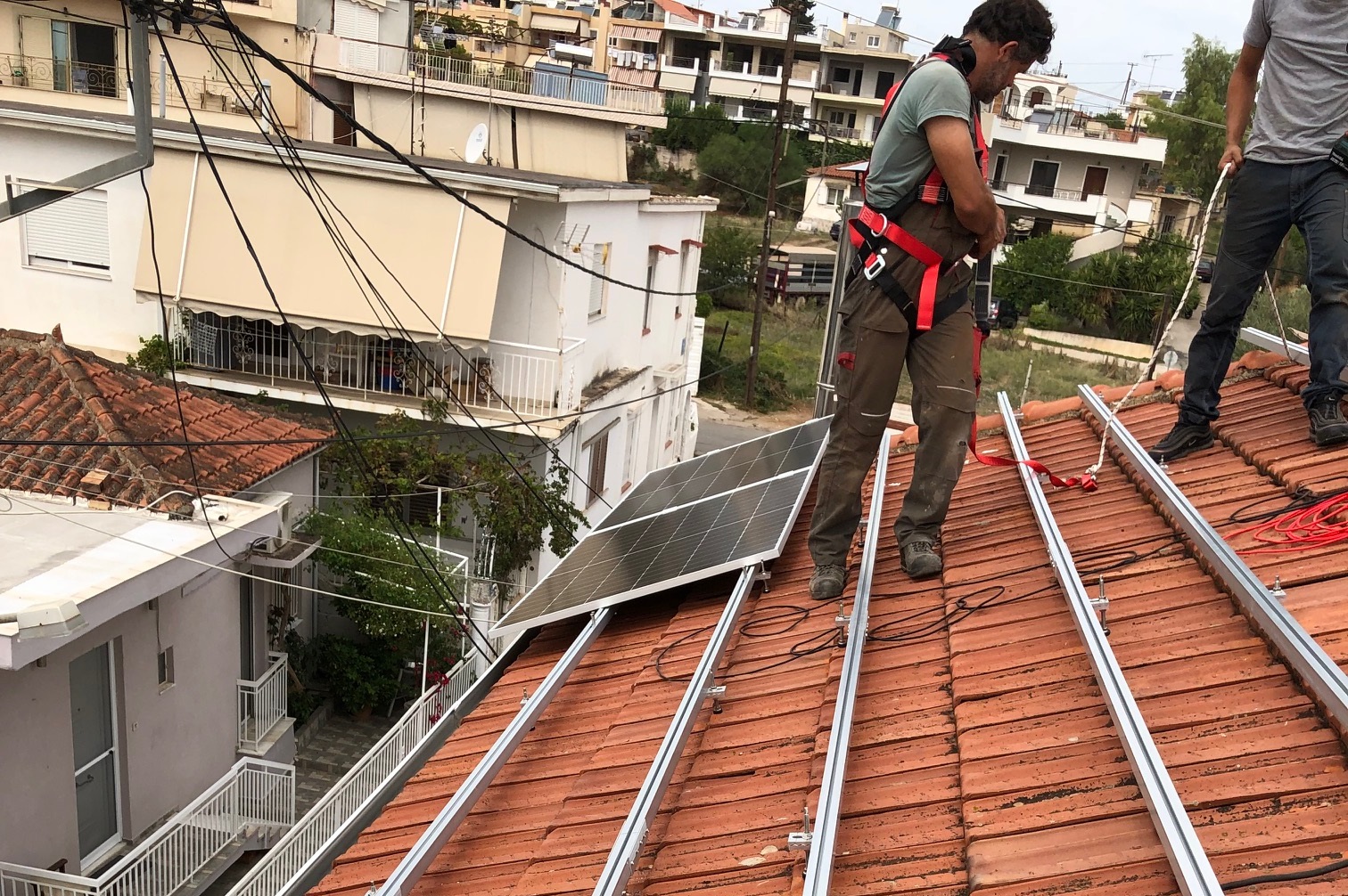 ENERGY SIDE - ΥΠΗΡΕΣΙΕΣ ΜΗΧΑΝΙΚΟΥ - ΦΩΤΟΒΟΛΤΑΪΚΑ ΣΥΣΤΗΜΑΤΑ - ΑΥΤΟΝΟΜΟ ΦΩΤΟΒΟΛΤΑΪΚΟ ΜΕ ΣΥΣΤΗΜΑ ΑΠΟΘΗΚΕΥΣΗΣ ΦΒ energyside, φωτοβολταϊκα, επιδότηση